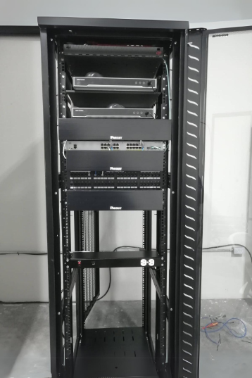 Racks y Servidores